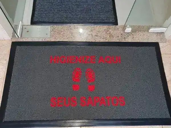 Tapete Sanitizante, Desinfetante, Pedilúvio Capachos Forte SP